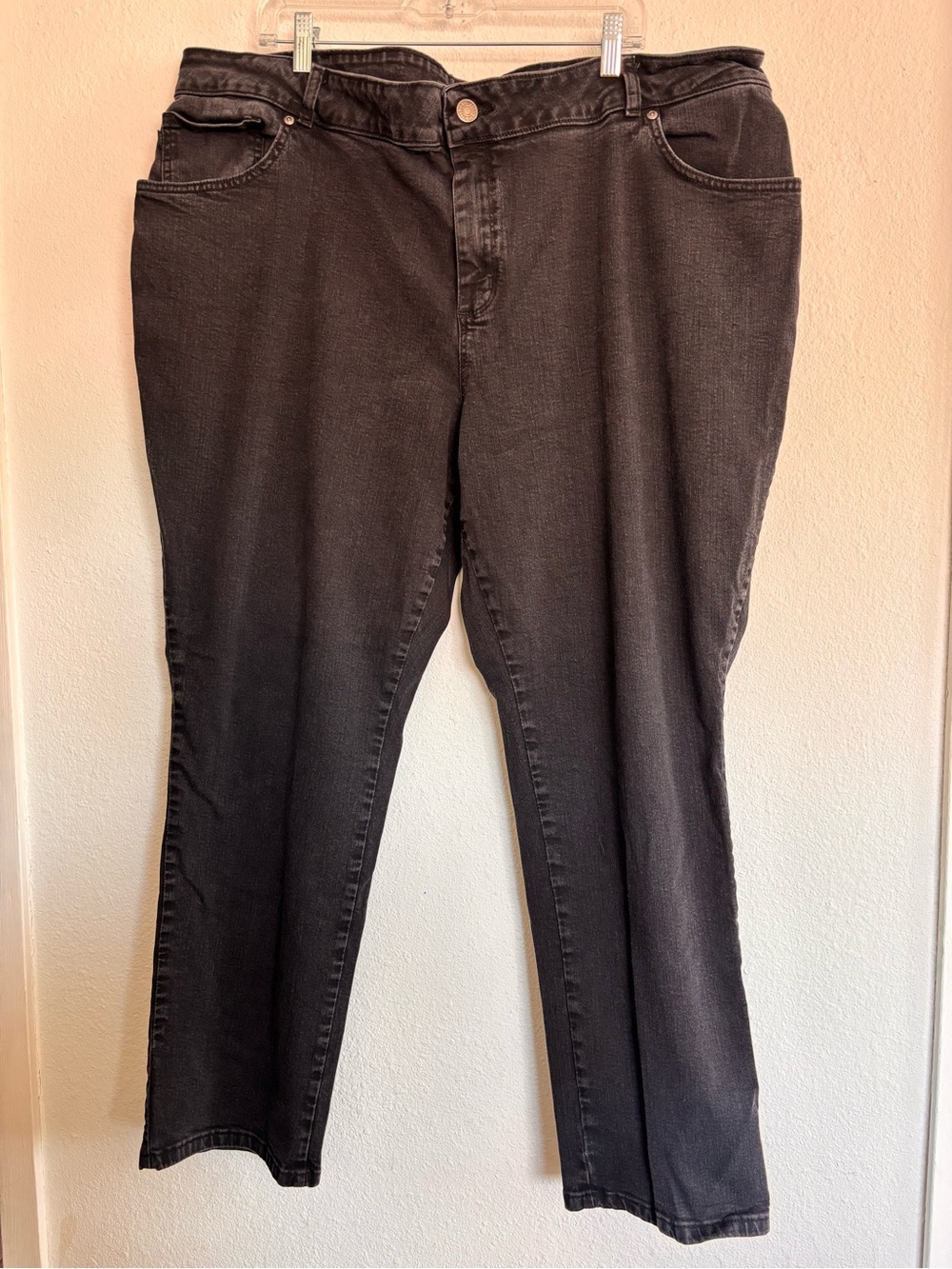 Lee Plus Relaxed Fit Straight Leg Jeans | Women’s 24W Medium